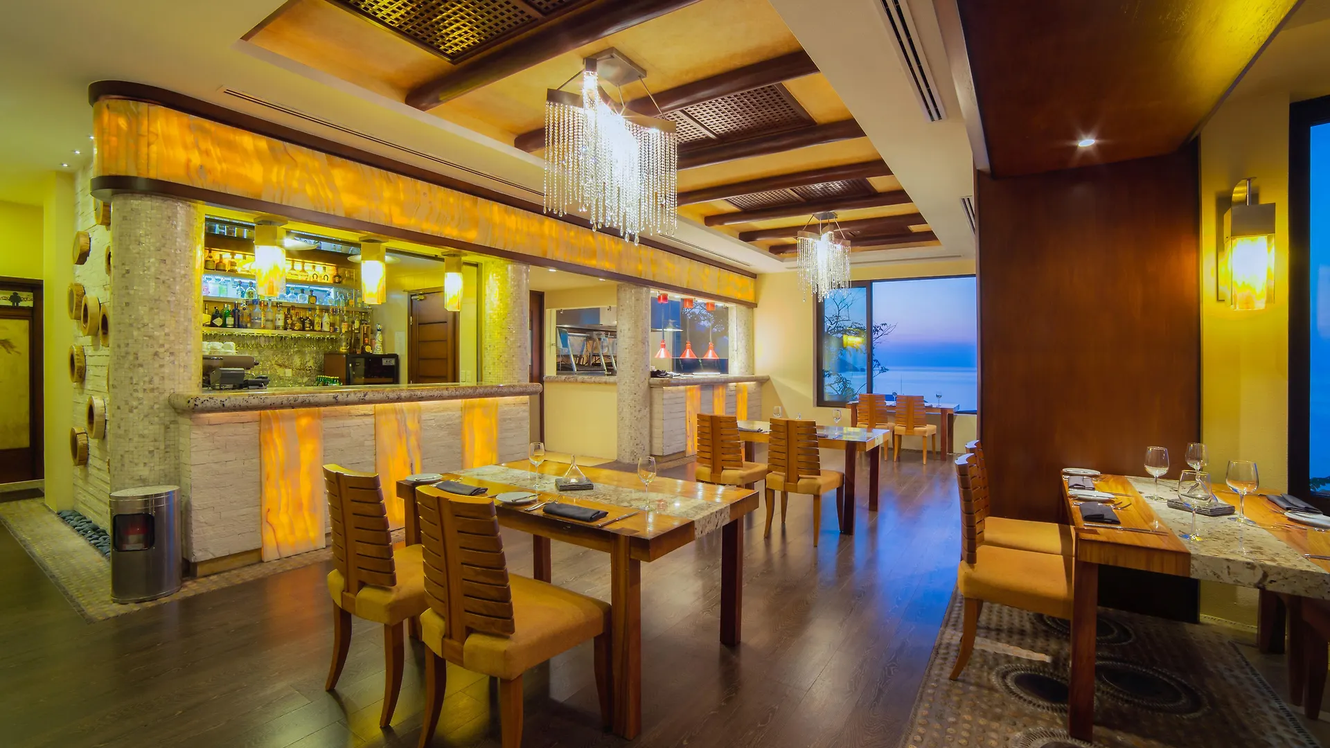 ***** Resort Hotel Mousai - Adults Only Puerto Vallarta Mexico